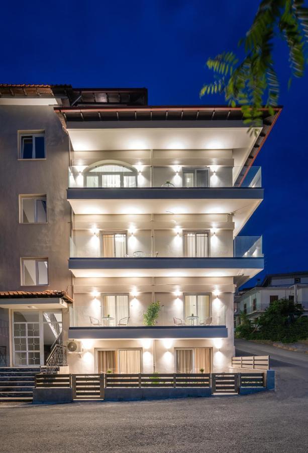 Olenia Luxury Apartments 1 Neos Marmaras Exteriör bild